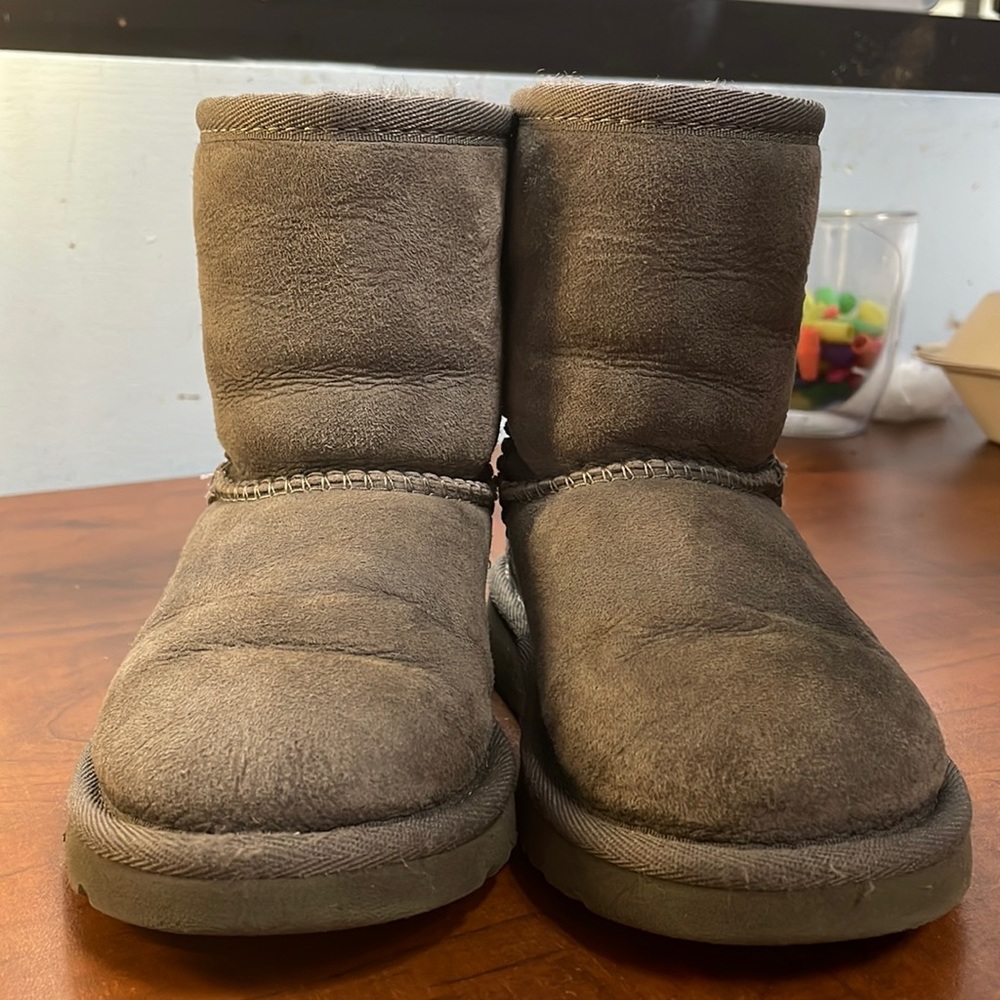 Gray Uggs